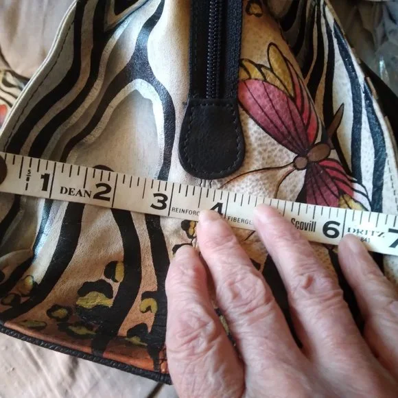 Anuschka  shoulder bag and wallet - Picture 4 of 8